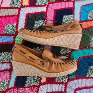 Vintage deadstock platform wedges 1970 leather  70s unworn