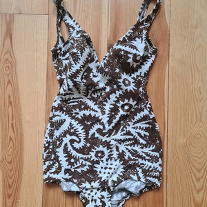 Vintage bathing suit swimwear 1960 1950 size small to medium