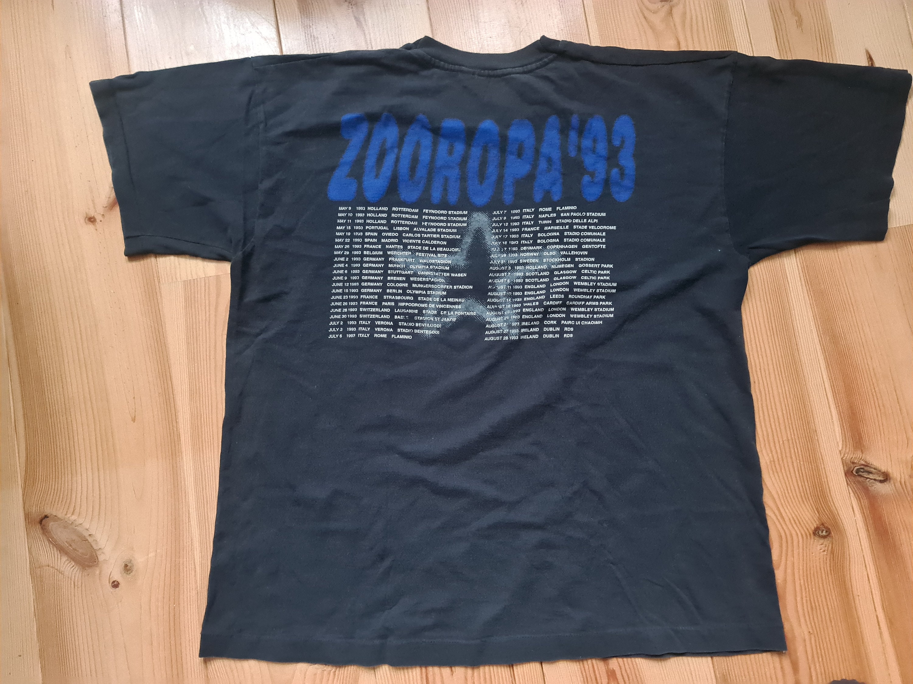 U2「ZOOROPA / ZOO TV」ツアー オリジナル・ヴィンテージTシャツ il_fullxfull.5315329618_nb97.jpg