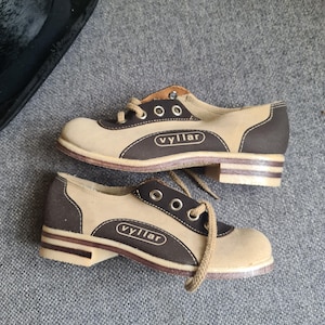 Zapatos de encaje vintage de los años 70, nuevos, de stock antiguo, stock muerto, stock muerto, años 70, vyllar
