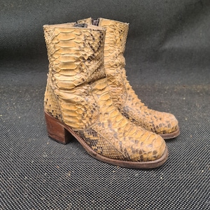 Sendra python blok heels ankle boots vintage 80s