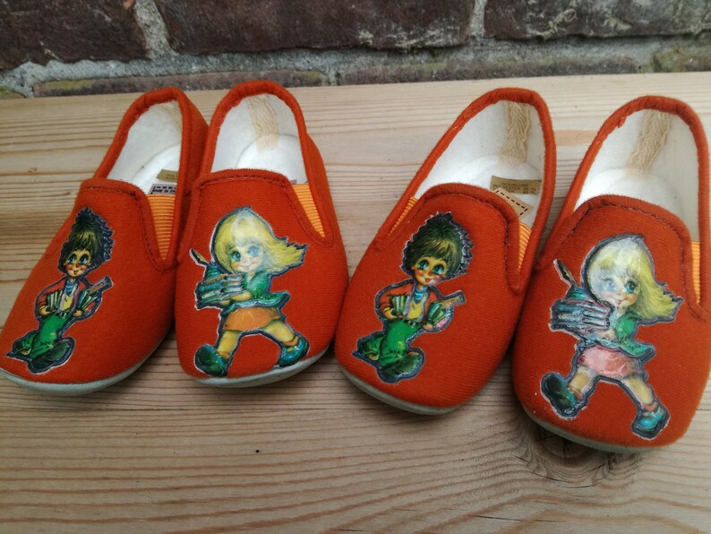 old vintage childrens shoes