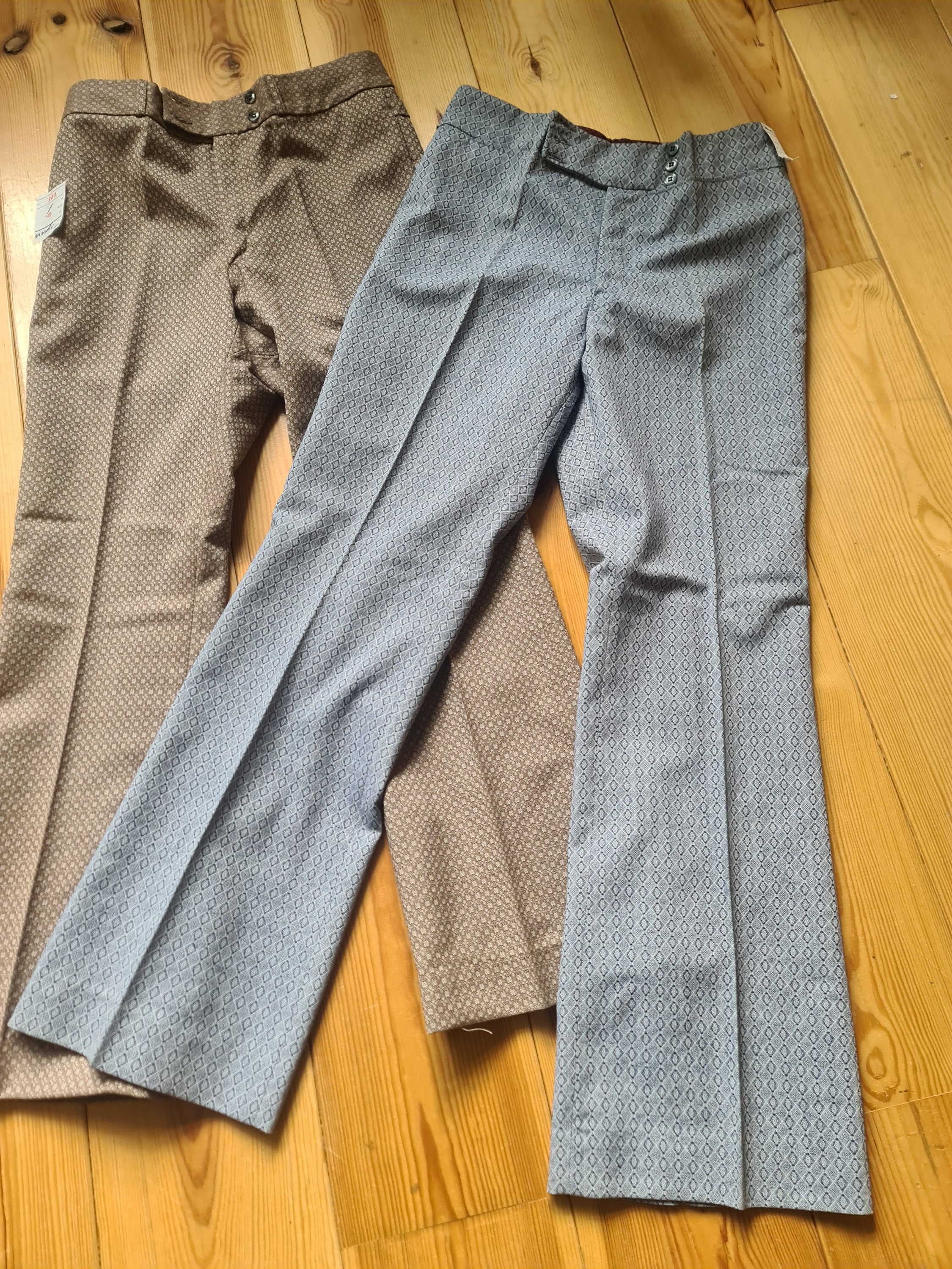 パンツ 60s 70s wrong where Vintage 1960's Allover Print Peace Sign Hip Hugger Bell
