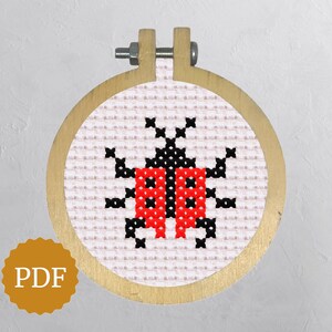 Marienkäfer, einfache Kreuzstichvorlage, sofortiger Download, X-Stich Marienkäfer, kleine Kreaturen, super einfache Stickerei für Kinder, Glückssymbol