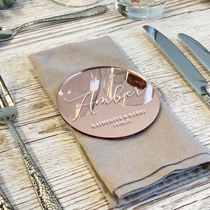 Noms de lieux personnalisés en acrylique pour mariage - Marque-places pour décoration de mariage de luxe - 40 choix de couleurs miroir, mat et brillant