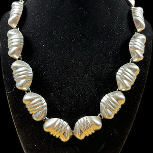Vintage sterling silver Taxco, Mexico necklace