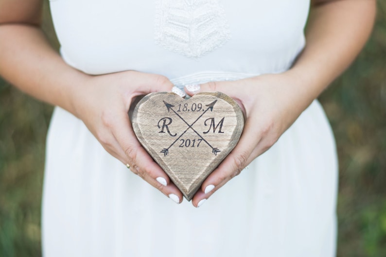 Рustic wedding ring box, wooden heart ring holder, bearer moss image 1