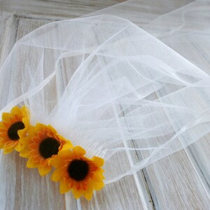 Bachelorette Veil, Bridal Shower Veil, Sunflower Hen Party, Sunflower bride to be Party Veil image 4