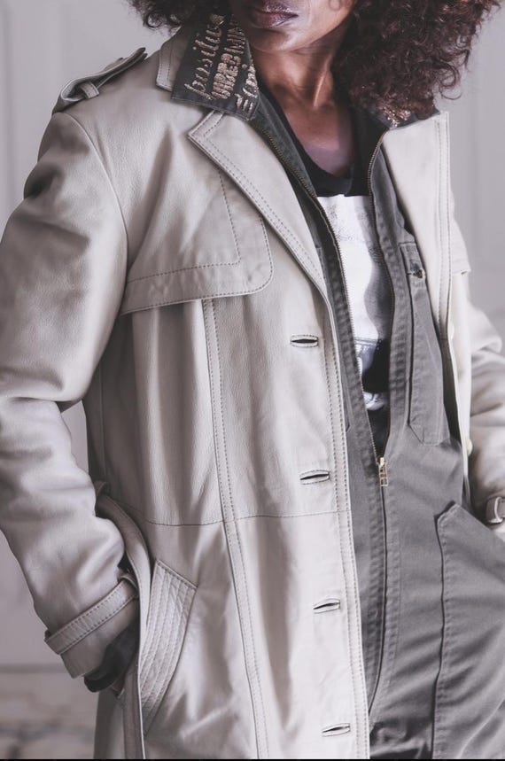 Manteau trench en cuir création La Cuirerie