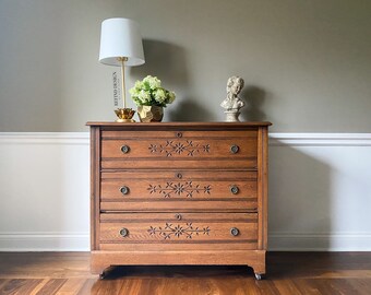 In its worn piano black french polish finish, the rich tones of the quarter sawn oak peek t. eastlake dresser etsy