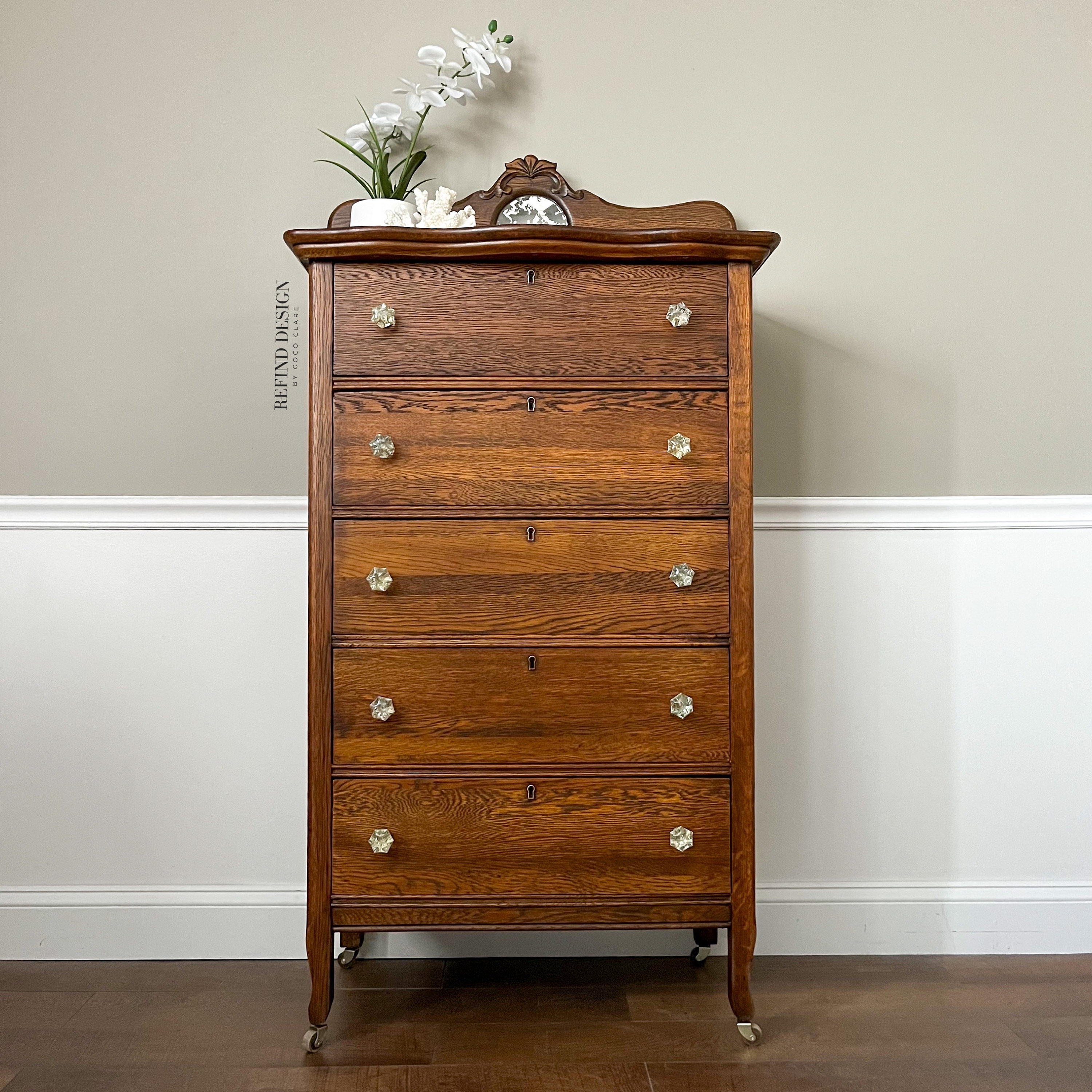 SOLD! Antique 1900's Victorian Dresser, Entryway, Living Room Storage,  Guest Bedroom Furniture - Etsy