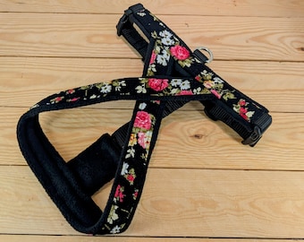 Black and Pink Vintage Floral Fleece Lined Dog Harness