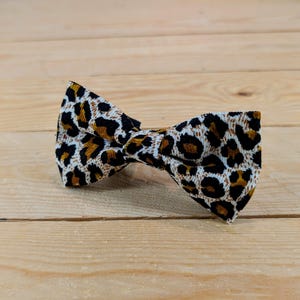Leopard Print Dog Bow Tie
