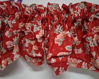 Mantovana regolabile vintage Elena di Ralph Lauren - Fantasia floreale rossa - Cotone - Anelli sul retro - 2 disponibili