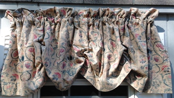 Ralph Lauren Provence Adjustable Valance-  Rings on Back-Lined in white-8 available