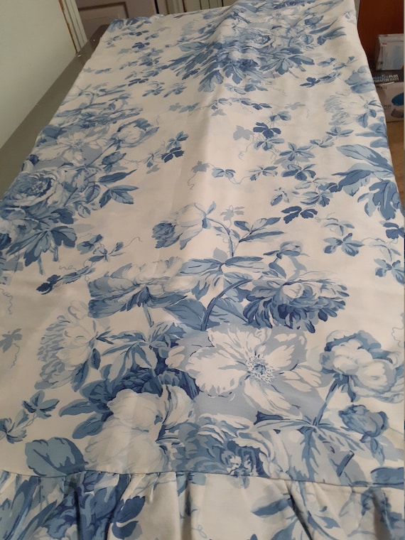 Ralph Lauren Elsa Blue-queen Ruffled Flat Sheet-silky Sateen Blue