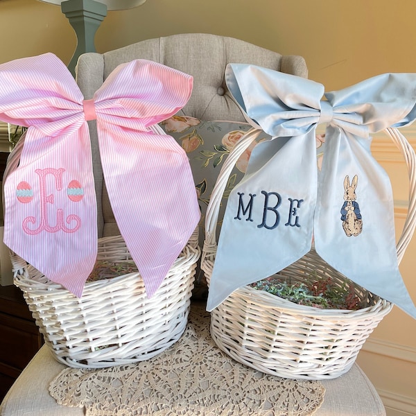 Monogrammed Seersucker Easter Basket Bow, Bunny Baskets Gingham Bow with Name or Monogram, Personalized Egg Tote Pre-Tied