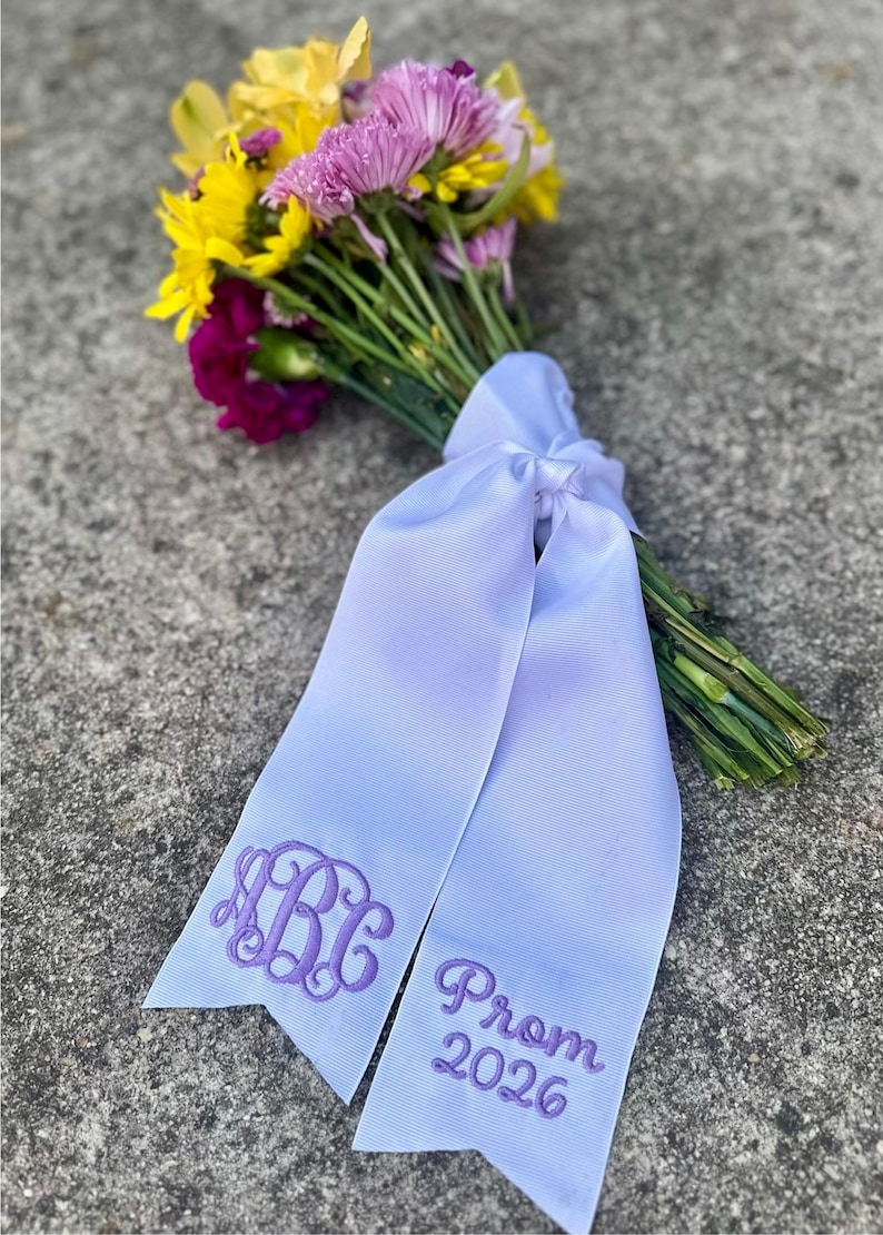 Personalized Monogram Ribbon for Bouquet, Embroidered Wedding Flower Ribbon, Prom Bouquet Ribbon, Custom Name Sash, Bridal Bouquet Wrap image 3