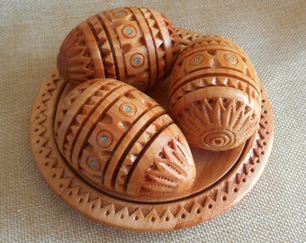 Set Carved Pysanka Wooden Easter Eggs in Plate Ukrainian Pysanky Easter Gift UKRAINE Pysanka Ukrainian souvenir