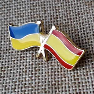 Flag of Ukraine and Spain Badge Ukrainian & Spanish flag Lapel Pin Metal Golden Color UA+ES flag