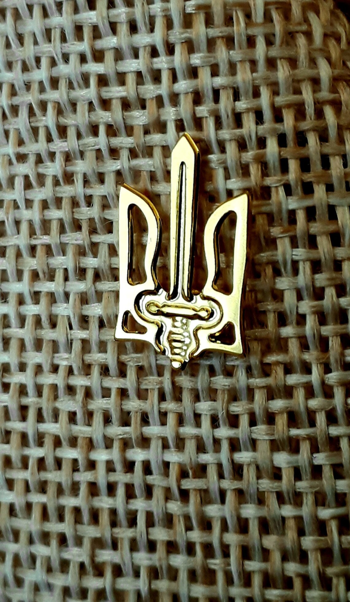 Small Ukrainian Lapel Pin Tryzub Trident With a Sword Metal Etsy