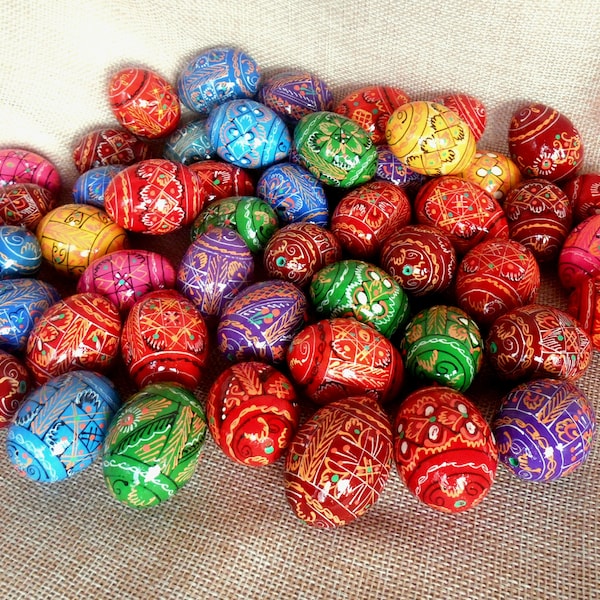 10-40 uds. Pequeños huevos de Pascua de madera pintados a mano ucranianos para una decoración Ucrania Pysanka Regalo de boda de Navidad de Pascua Recuerdo ucraniano 1,25"