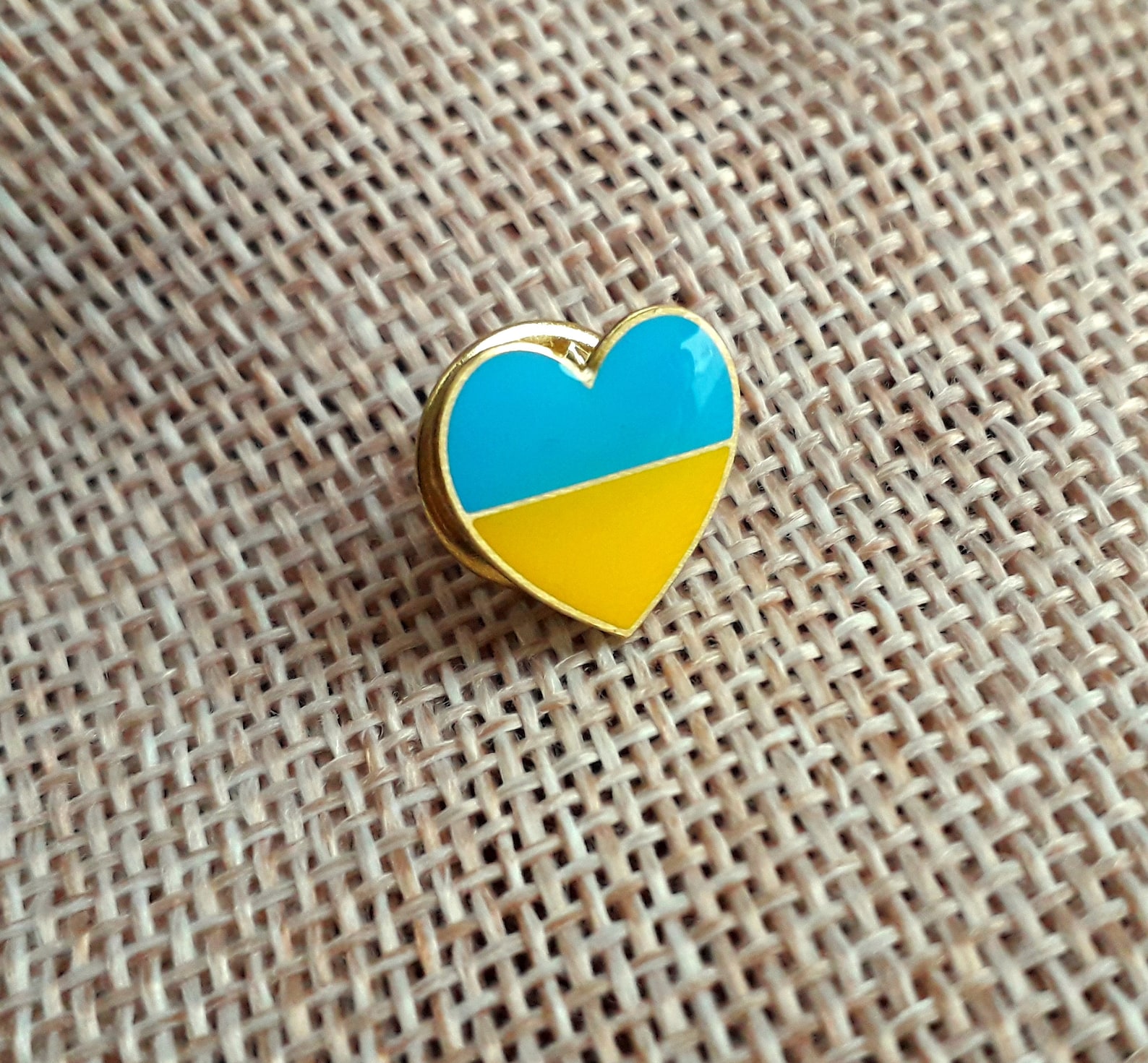 Lapel Pin Ukrainian flag Ukrainian heart Metal Golden Color | Etsy