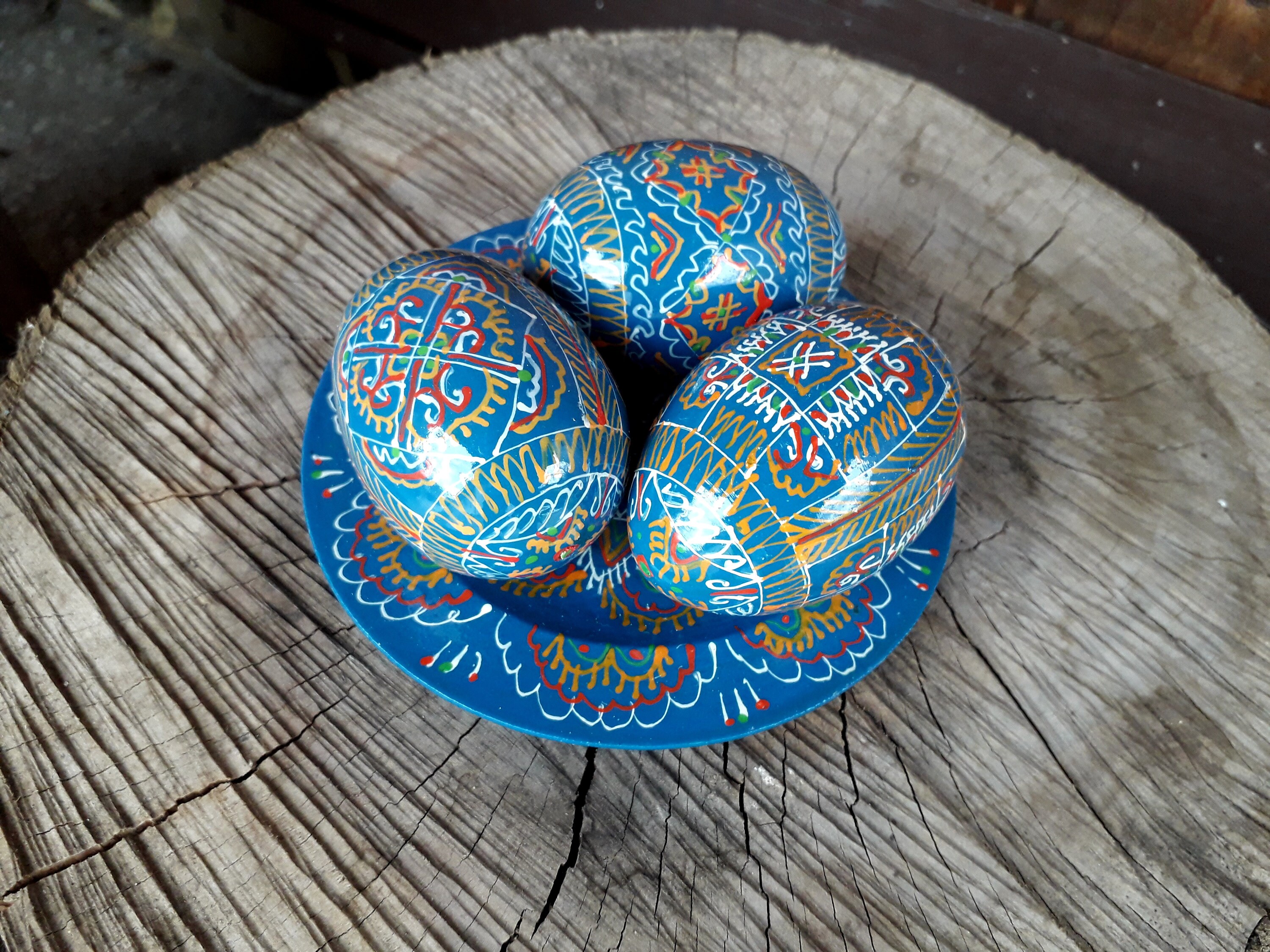 easter egg plate