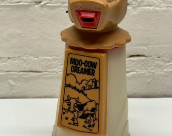 Vintage Whirley Moo-Cow Creamer