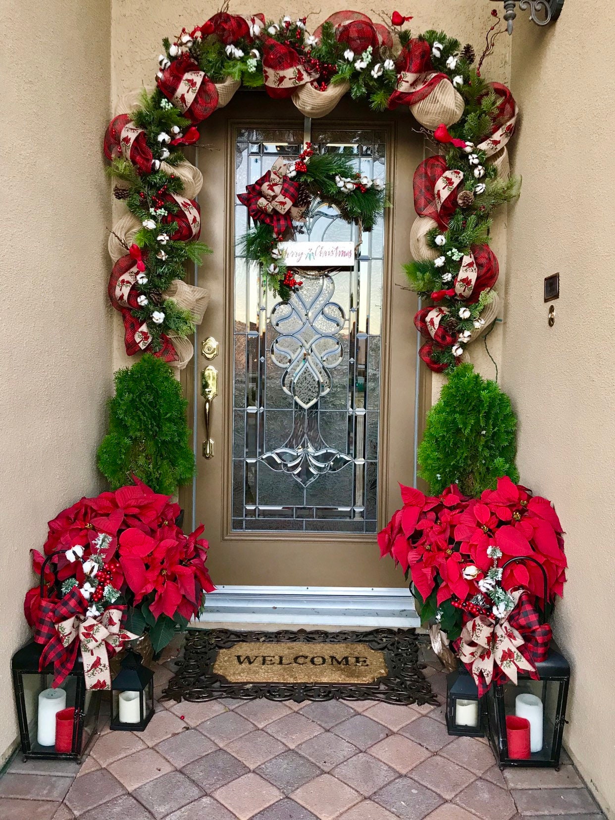 cardinal wreaths casei aleea petdog