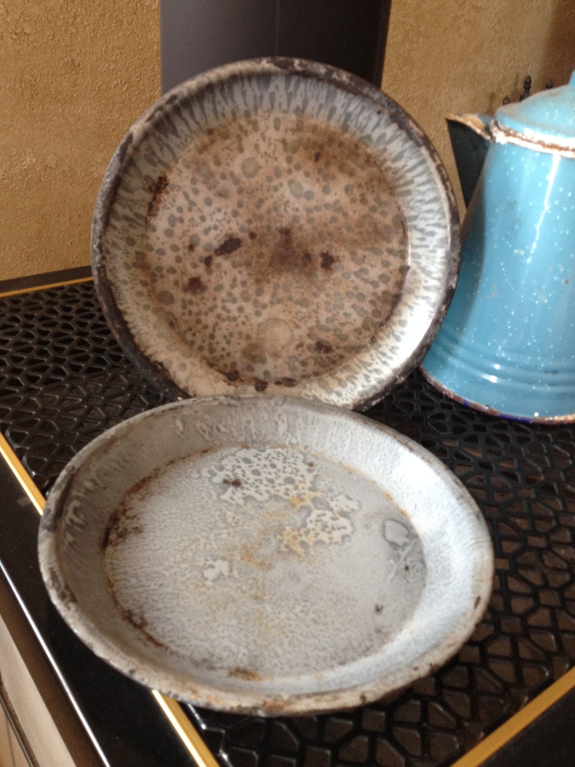 2 two vintage granite ware chow plates Etsy