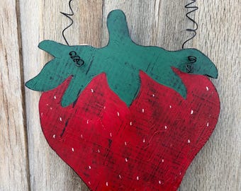 Handmade Wooden Strawberry Door Hanger | Rustic Summer Welcome Sign | Vintage Country Kitchen Wall Decor | Distressed Fruit Porch Hanger