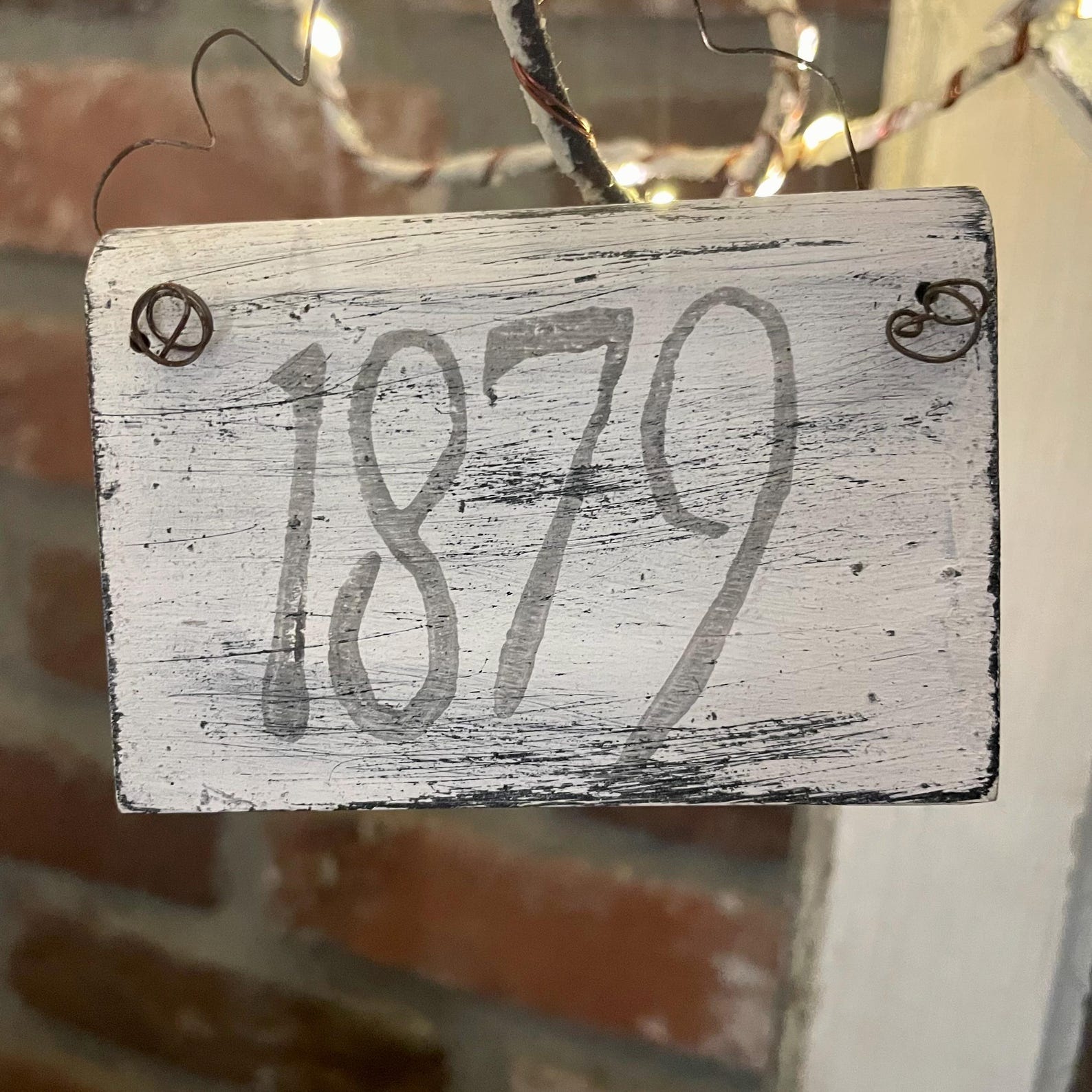 Chippy Farmhouse Ornament: Handmade Rustic Spring Sign - Etsy