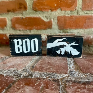 Primitive Halloween Wood Blocks; Halloween Tier Tray; Farmhouse Black White Halloween; Grungy Halloween Decor; Rustic Halloween Shelf Sitter