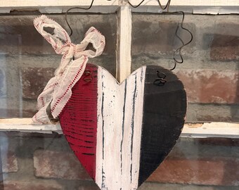 Rustic Wooden Heart Door Hanger | Farmhouse Patriotic Wall Decor | Primitive Hand-Painted Reclaimed Wood Heart Sign with Ribbon Bow