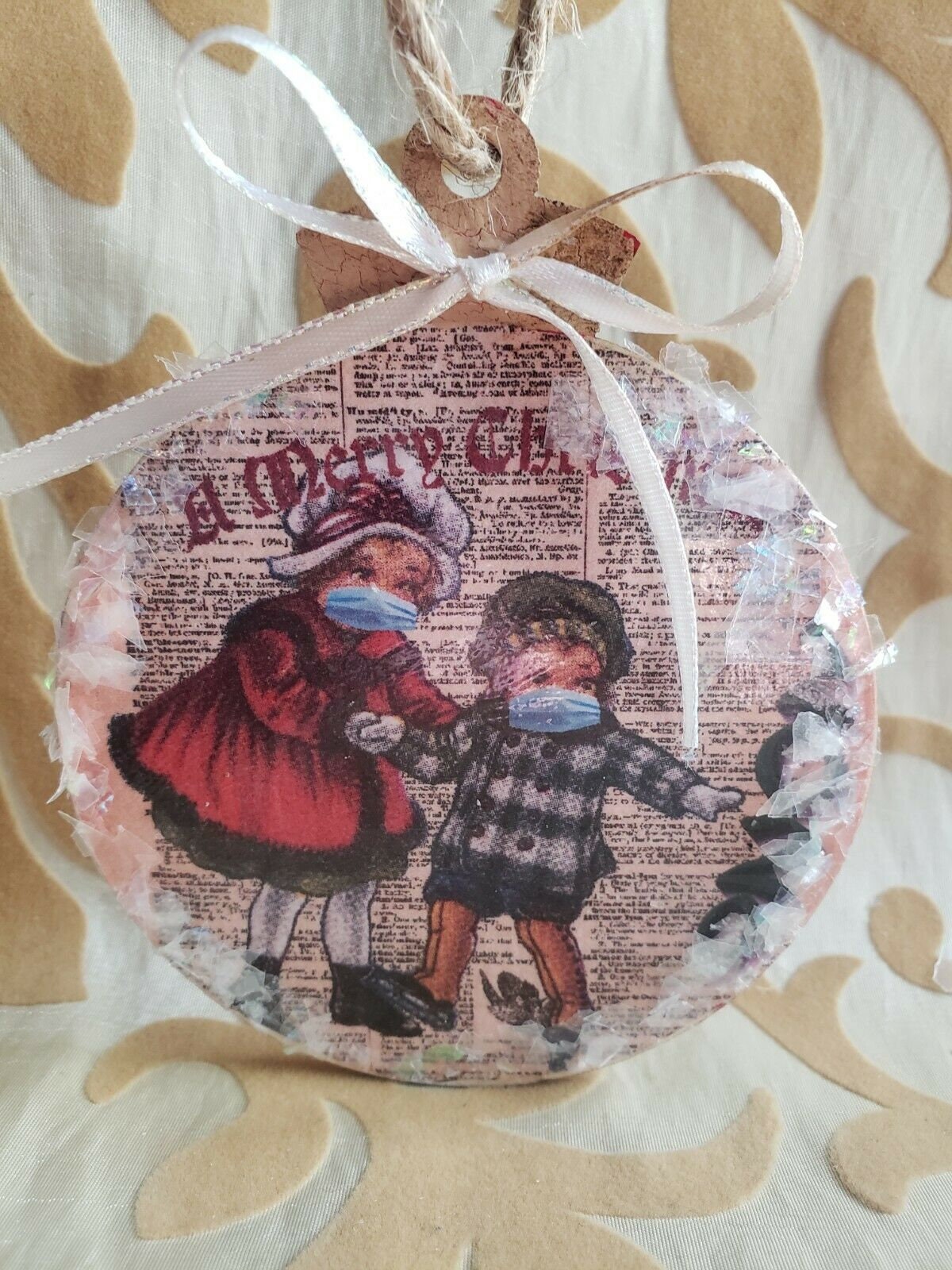 2020 Pandémie Commémorative Masquée Enfants Victoriens Neige Fabriqués à La Main