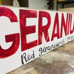 Geraniums Wood Sign: Vintage Looking Rustic Farmhouse Garden Decor ...