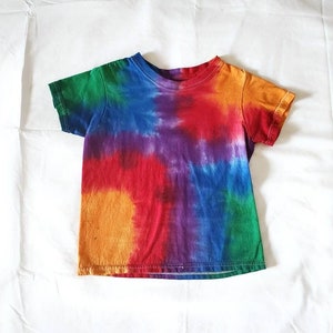 Kleinkind klein: Regenbogen Platz Kreuz Quadrant einzigartige Unisex handgemachte Baumwolle Krawatte Dye Tee