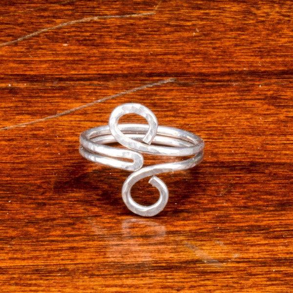 Hammered Aluminum Ring - Choose your size - Reiki Infused - Abstract Infinity Design