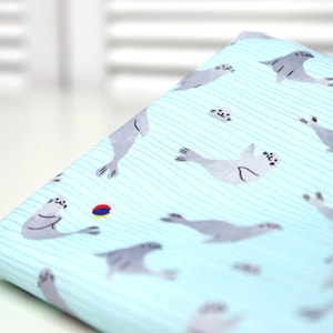 Fish printed Cotton Fabric by the yard, 110cm wide, cotton material, Sewing, DTP fabric, Crafting, Animal Seals sea pattern, Free Shipping