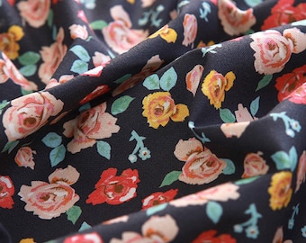 Floral, Plants pattern, Roses in bloom, Flower printed Cotton Fabric by the yard, 110cm wide, Cotton material, Sewing, DTP, DYI, Korea