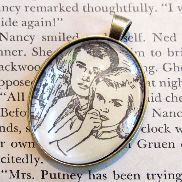 Nancy Drew “The Invisible Intruder” pendant necklace