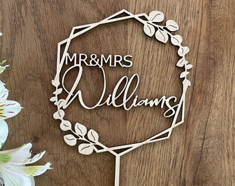 Adorno de madera para tarta de bodas, adorno personalizado con nombre, Sr. y Sra. Adornos personalizados para tarta con corona de hojas de eucalipto y espejo floral.