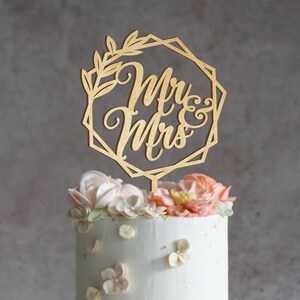 Mr and Mrs Wedding Cake Topper Hexagon Wooden Cake Toppers for Wedding Cake Decor