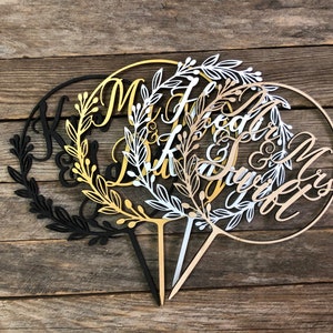 Cake Toppers for Wedding Wooden Wreath with Leaves and Berries Personalized Name Cake Topper Floral Wedding Decor Mr and Mrs image 5