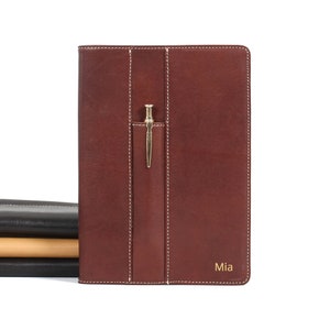 Free Gift Refillable Leather A5 Traveler&#39;s  Notebook,  Personalised Goatskin Leather Journal with Front Pen Pocket