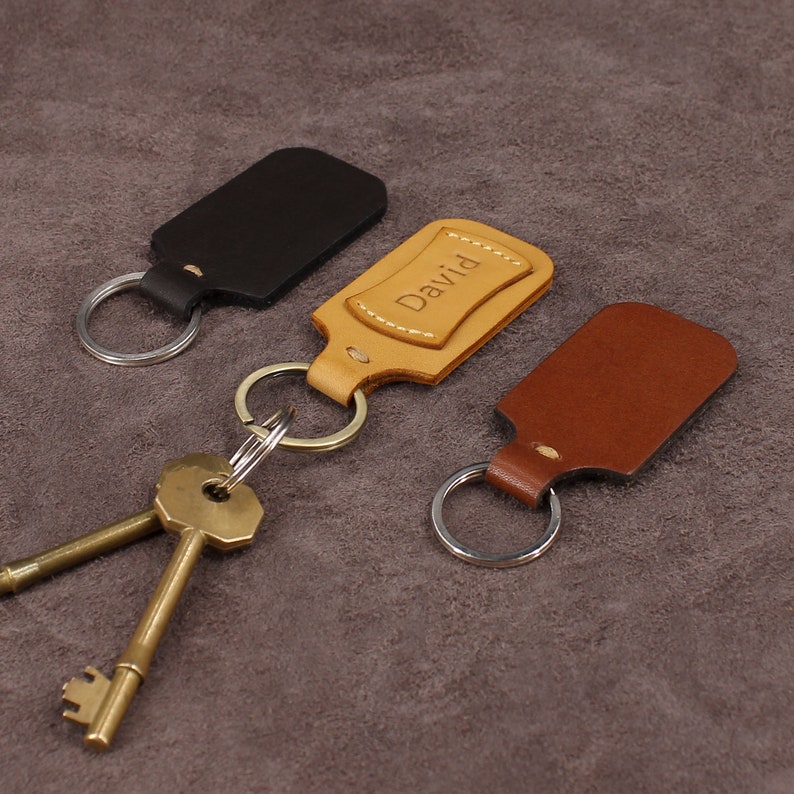 Monogram Gift for Christmas Personalized Initial leather Keyring Personalized Leather key case Personalized leather keychain