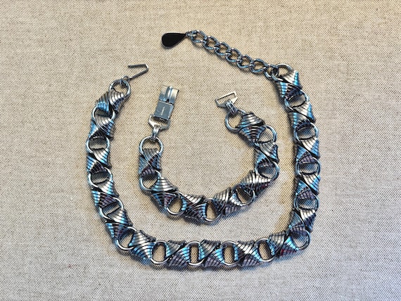 Art Deco necklace bracelet set, machine age jewelry