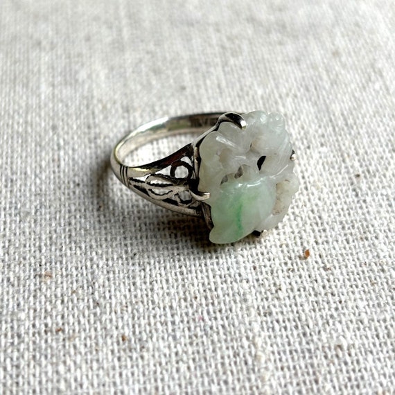 Sterling carved Jade ring - image 2