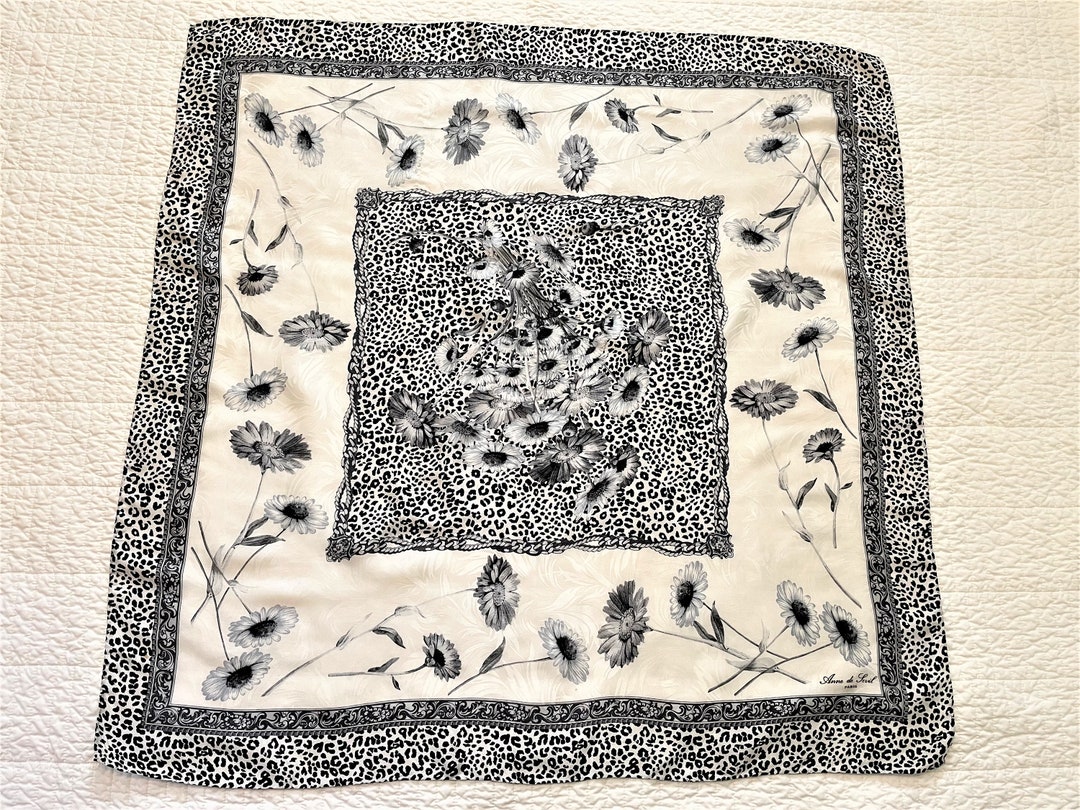 Foulard En Soie Vintage Anne De Sevil - 90x90 Cm - Multicolore - Occasion Très Bon état